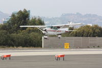 N73262 @ SMO - Landing RWY 21 - by Mel II