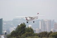 N48204 @ SMO - Landing RWY 21 - by Mel II