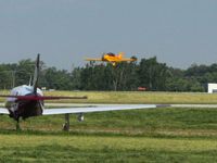 N323RJ @ SMD - Departing 13 at Fort Wayne's Smith Field. - by Bob Simmermon
