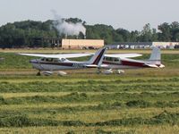 N8287L @ SMD - On the ramp at Fort Wayne's Smith Field. - by Bob Simmermon