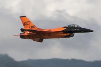 J-015 @ LOXZ - AIRPOWER 09Royal Netherlands Air Force solo display team  F-16AM   - by Delta Kilo