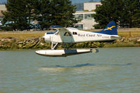 C-FGQZ @ YVR - Landing at YVR - by metricbolt