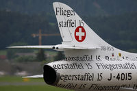 HB-RVS @ LOXZ - Swiss Hunter Team Hawker Hunter F58 - by Juergen Postl