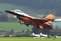 J-015 @ LOXZ - AIRPOWER 09Royal Netherlands Air Force solo display team  F-16AM - by Delta Kilo
