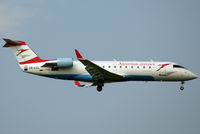 OE-LCL @ VIE - Austrian arrows Canadair Regional Jet CRJ200LR