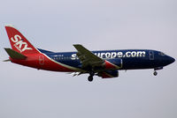 OM-CLA @ VIE - SkyEurope Airlines Boeing 737-322 - by Joker767