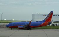 N775SW @ KDEN - Boeing 737-700 - by Mark Pasqualino