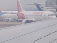 SP-LME @ LGW - CENTRAL WINGS - by elguyo18
