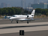N624QS @ KSMO - N624QS arriving on RWY 21 - by Torsten Hoff