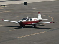 N9142D @ KSMO - N9142D taxiing - by Torsten Hoff