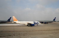 N487UA photo, click to enlarge