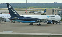 OY-SRK @ EDDK - parked
