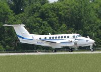 N43BG @ DTN - Starting to roll for take off at Downtown Shreveport. - by paulp