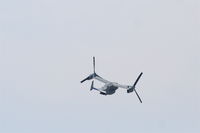 166689 @ KDPA - MV-22, 166689/VMM-162 right turn towards KARR - by Mark Kalfas