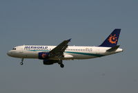 EC-JQP @ EBBR - flight IWD7321 is descending to rwy 25L
