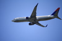 N3771K @ SEA - LEAVING SEATTLE