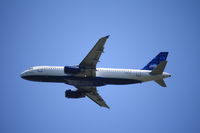 N585JB @ SEA - GO BABY BLUE