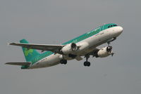EI-CVB @ EBBR - Flight EI631 is taking off from rwy 07R