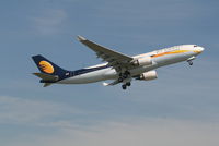 VT-JWM @ EBBR - Flight 9W226 is taking off from rwy 07R