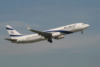 4X-EKO @ EBBR - Flight LY334 is taking off from rwy 07R