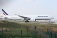 F-GZNB @ LFPG - on landing at CDG - by juju777
