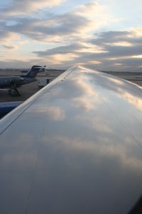 N775UA photo, click to enlarge