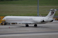 OE-IKB @ VIE - MD-83