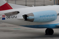 OE-LFJ @ VIE - Fokker 70
