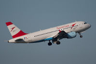OE-LDA @ VIE - Airbus A319-112