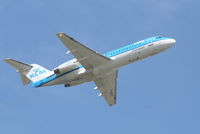 PH-WXC @ EBBR - Flight KL1724 is taking off from rwy 07R