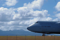 86-0015 @ HNL - C-5 Galaxy (60015) based at Travis AFB, CA, is taxiing out to Runway 8R at Honolulu Intl Aiport