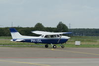PH-ISL @ EHLE - Lelystad - by jan bekker