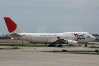JA8919 @ KORD - Boeing 747-400 - by Mark Pasqualino