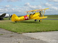 F-AZSZ @ LFRK - CARPIQUET 2006