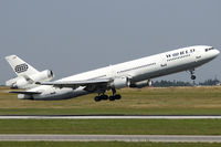 N271WA @ LOWW - rare visitor @ vie
