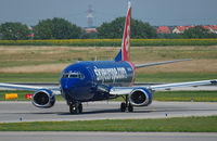 OM-CLB @ LOWW - SkyEurope Airlines Boeing 737-322 - by Basti777
