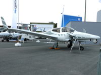 OE-VDI @ LFPB - Diamond Da42MPP Twin Star OE-VDL Diamond Aircraft Industries - by Alex Smit