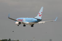 OO-JAN @ EBBR - several seconds before landing on rwy 25L