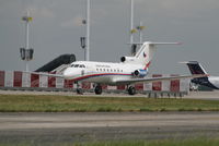 0260 @ EBBR - parked on General Aviation apron (Abelag)