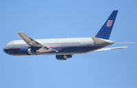 N665UA photo, click to enlarge