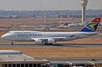 ZS-SAZ @ FAJS - At Jo'burg - by Micha Lueck