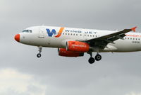 EI-ECX @ EBBR - arrival of flight IV428 to rwy 25L