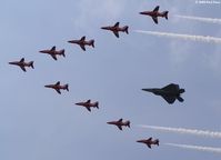 04-4073 @ LFI - Raptor formation with Red Arrows
