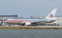 N325AA @ SFO - on the parking of San Francisco Airport - by olivier Cortot