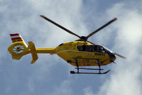 OE-XEN @ VIE - Christophorus Flugrettungsverein Eurocopter EC-135 T1