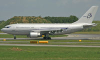 F-HBOY @ LOWW - nice Airbus