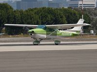 N6880M @ KSMO - N6880M departing from RWY 21 - by Torsten Hoff