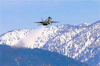 163110 @ KPSP - F-18C SH-215  - by Mark Kalfas