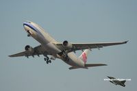 B-18301 @ VHHH - China Airlines