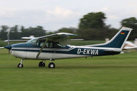 D-EKWA @ EDMT - Cessna 182P Skylane